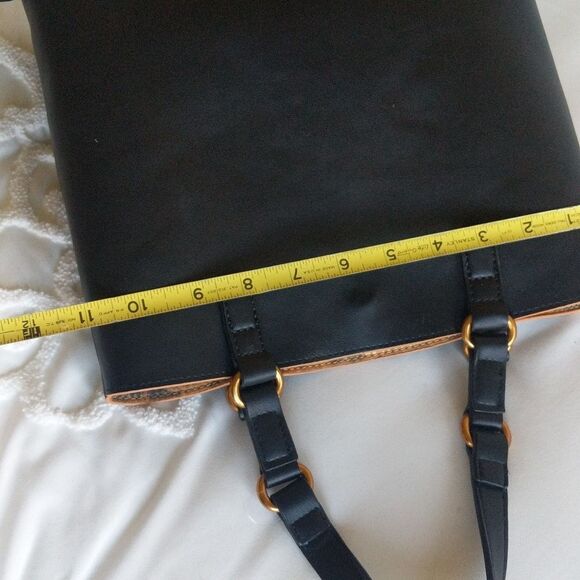 Street Level Small -Reversible Black / Leopard Tote - Picture 10 of 14